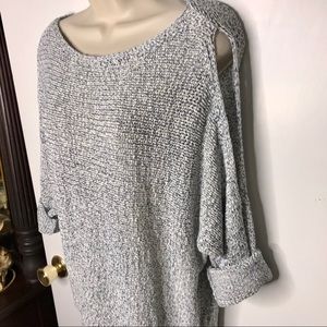 LOU & GREY baggy cold shoulder gray sweater XS